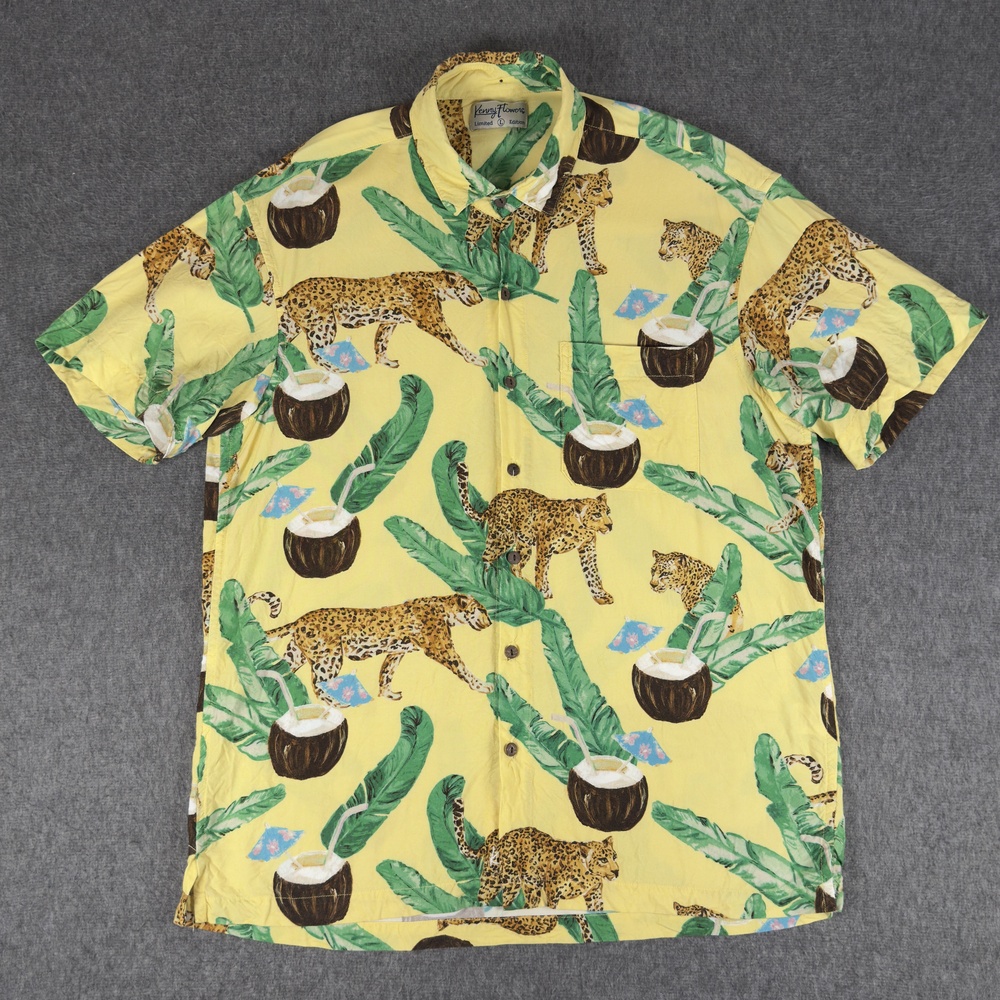 Kenny Flowers Shirt Mens Large Yellow Leopard Coconut Short Sleeve Button Up